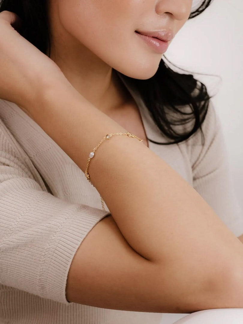 Gold butterfly bracelet