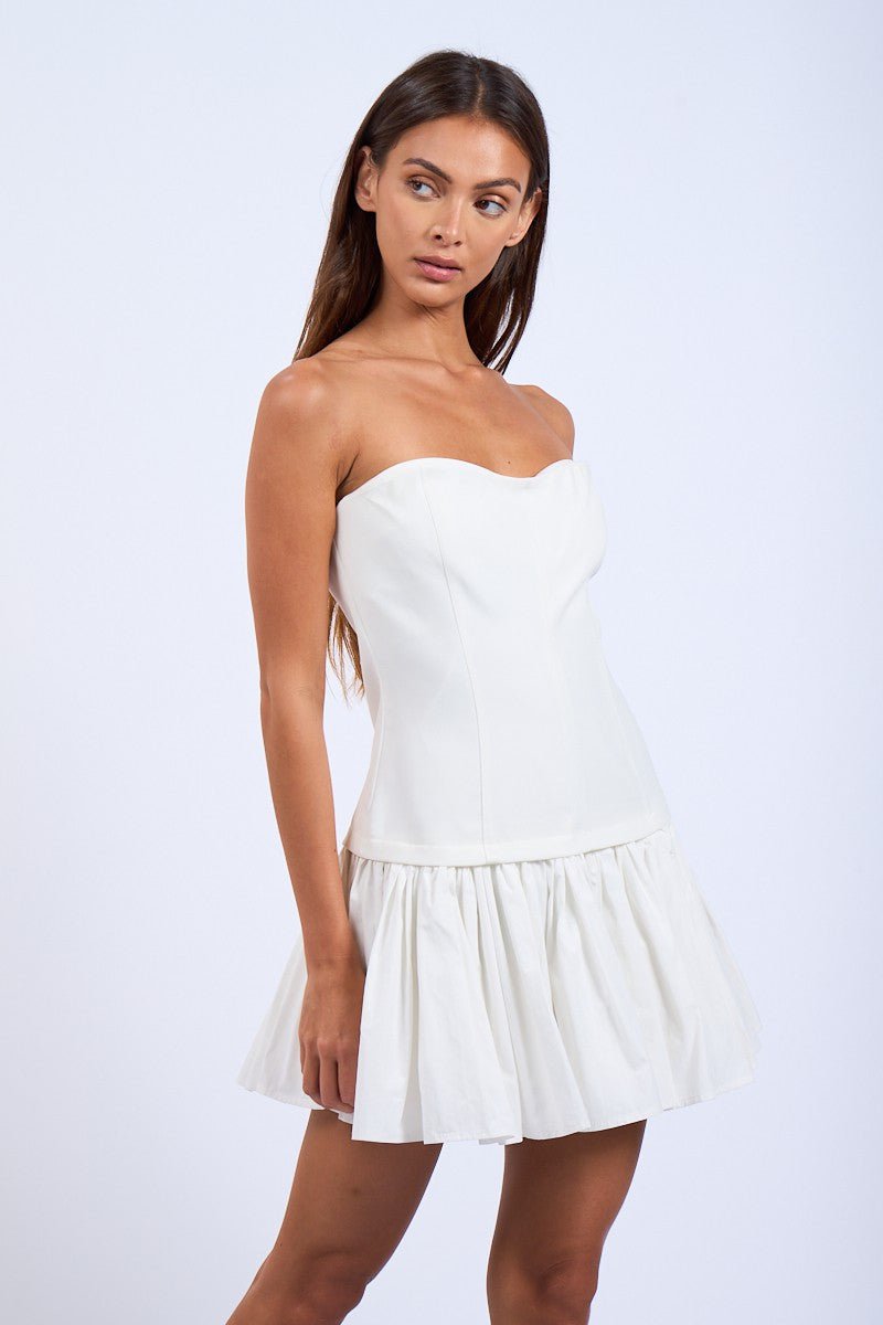 green emerald velvet dress Zapaka Women White Wedding Dress Strapless Corset Lace Tulle Asymmetrical Bridal Dress, White / US16