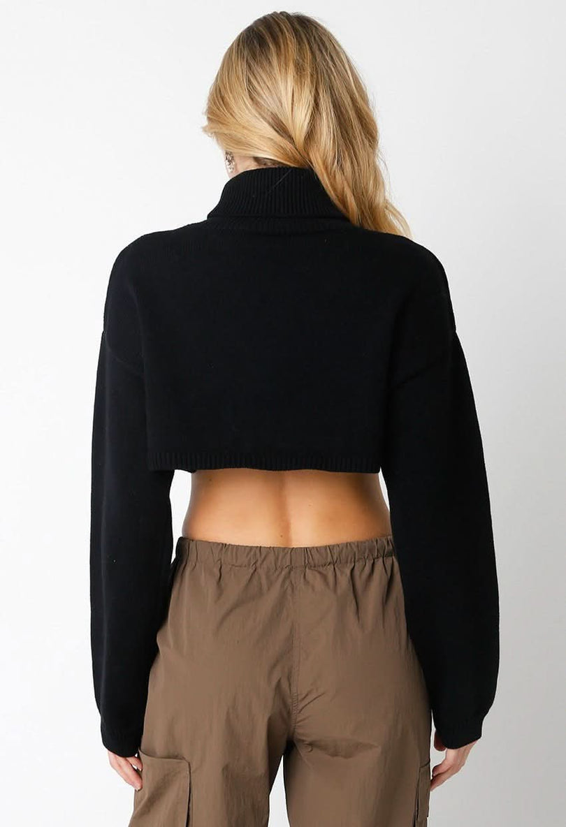 Black Cropped Sweaters