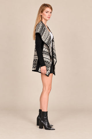 En Créme Black and White Aztec Jacket - Side View