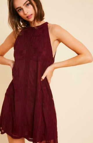 Alt Tags

Burgundy lace halter swing dress front view