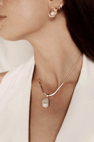 Ettika Baroque Pearl Pendant Necklace - Front View