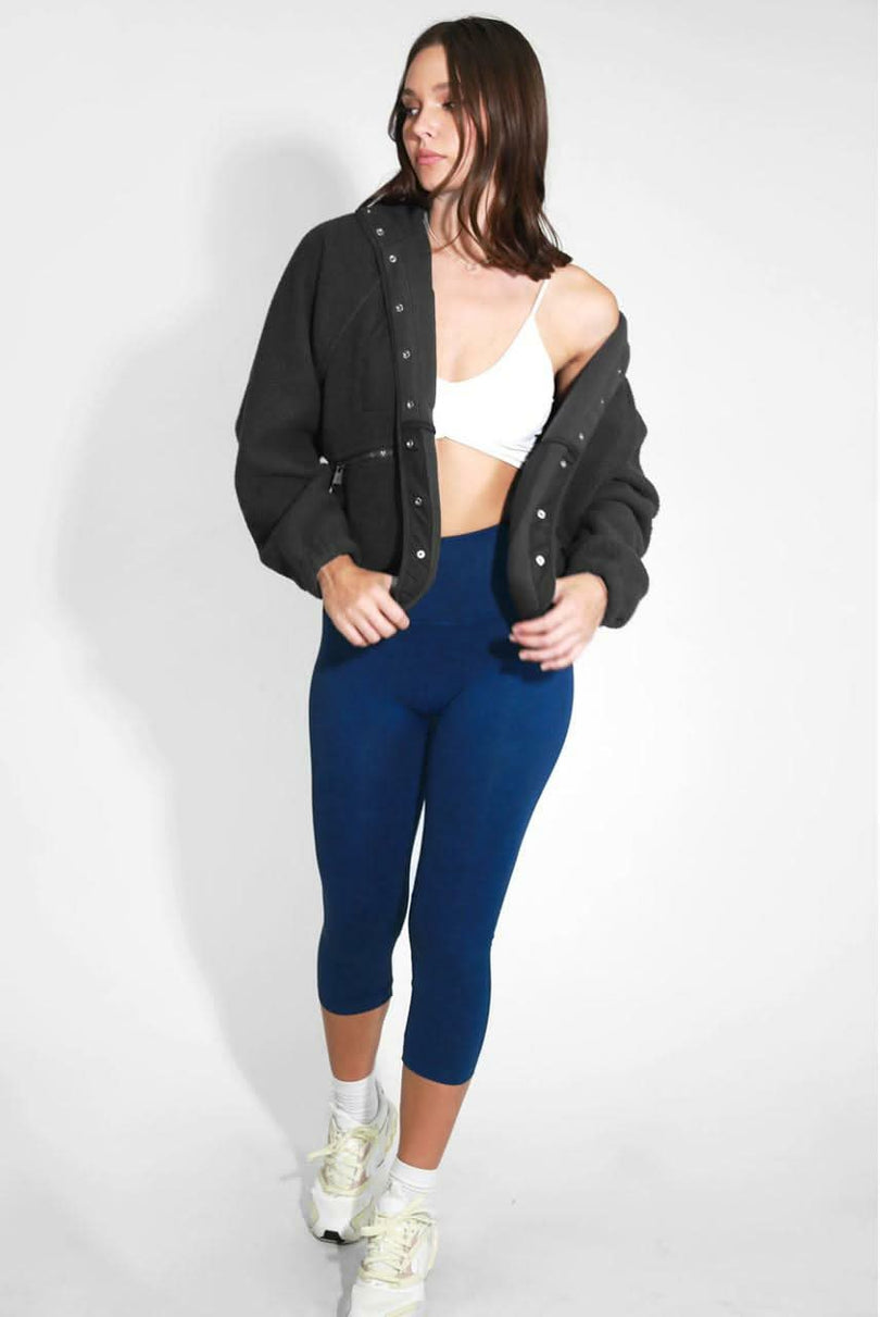 Navy Cropped Leggings