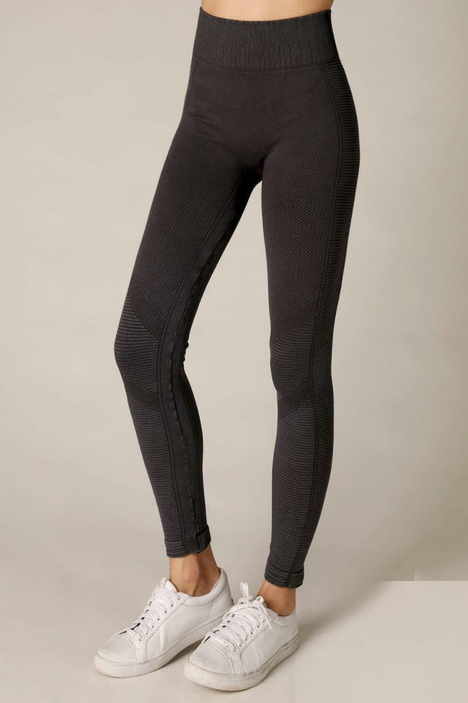 NIkibiki Black High Waisted Leggings