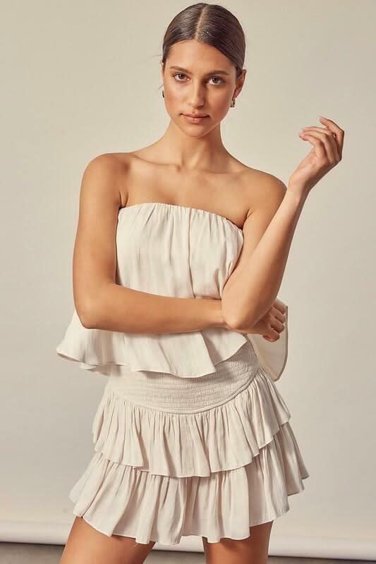 Oatmeal Cream Strapless Romper