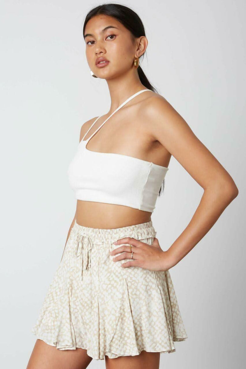 tan flowy shorts side view relaxed fit