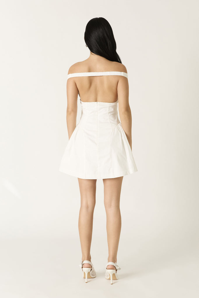 Cotton Candy LA Althea Off-Shoulder White Mini Dress Size L