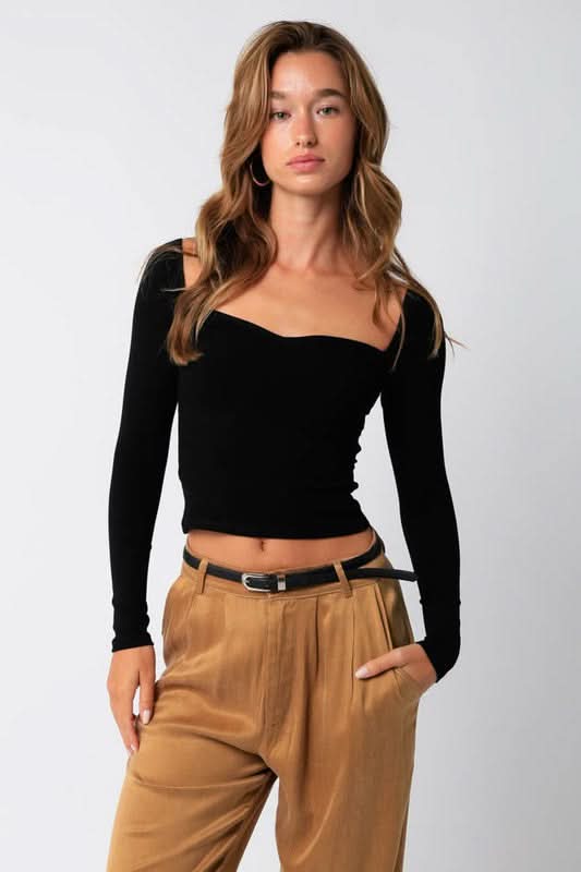 Black Sweetheart Long Sleeve Top