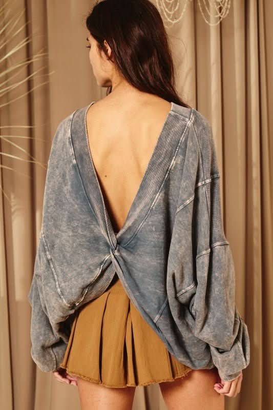 Reversible Twist Front Top