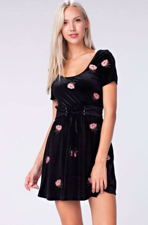 Midnight Reveries Black Floral Velvet Short Sleeve Corset Dress - M Midnight Reveries Black Floral Velvet Short Sleeve Corset Dress - M