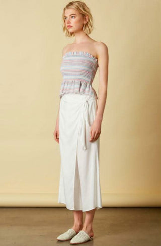 White high waisted vacation pants side viw