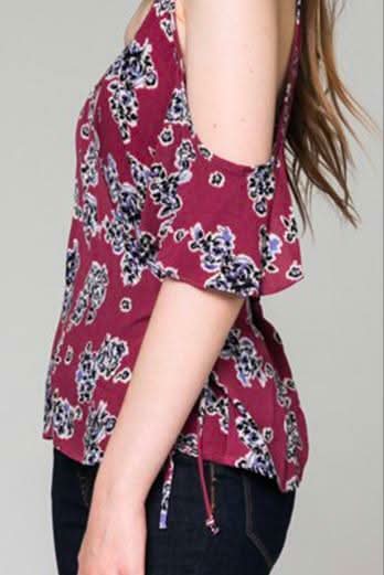 Honey Punch Floral Print Cold Shoulder Top