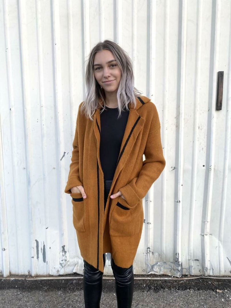 Lapel Cardigan Sweater 