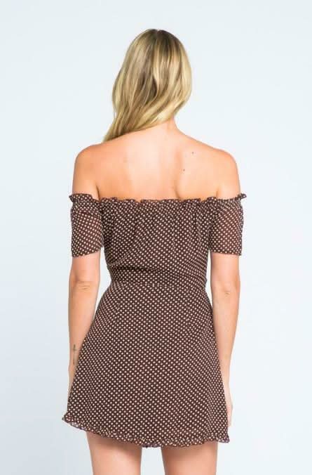 brown polka dot dress off the shoulder GINA TRICOT - Off-The-Shoulder Maxi Asymmetric Ruffle Dress - Women - Polyester - 34 EU