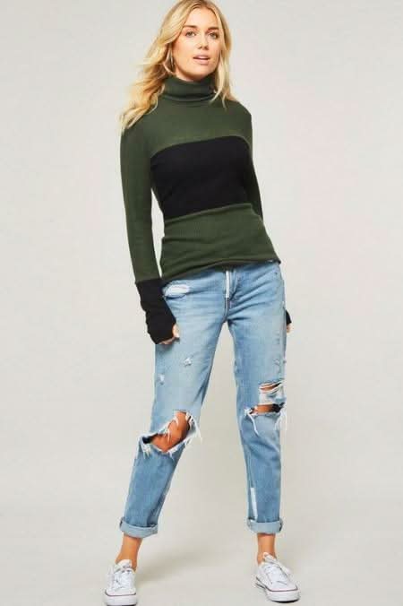 Color Block Turtleneck Top