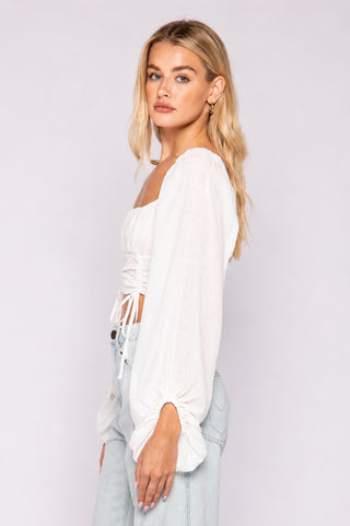 Je T'aime White Bubble Sleeve Crop Top - side view of hot white crop tops