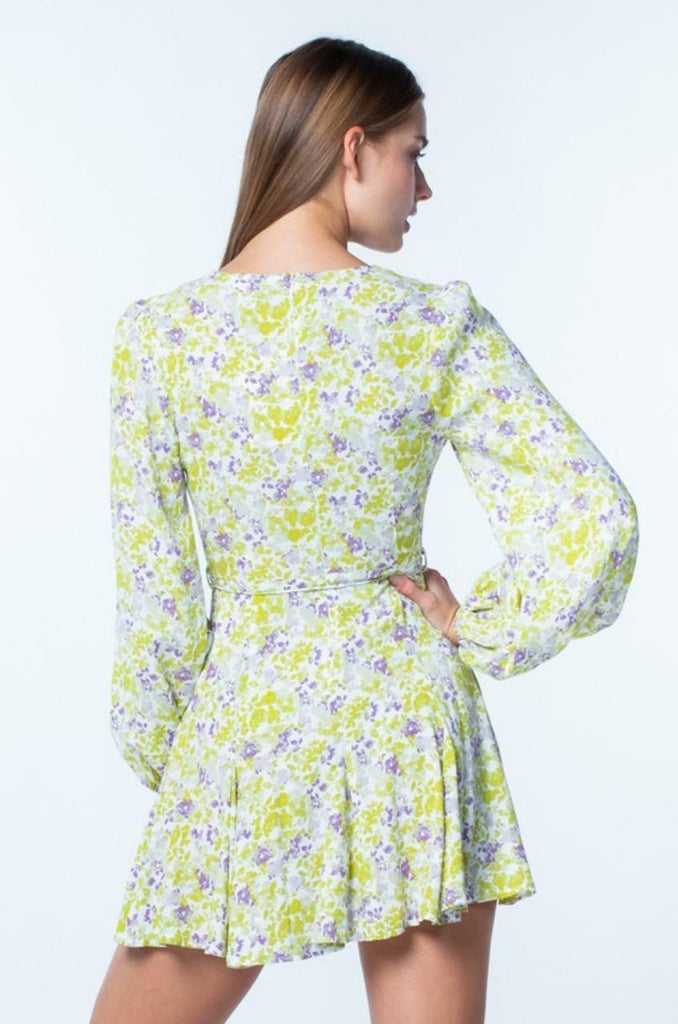 Floral Dresses With Sleeves