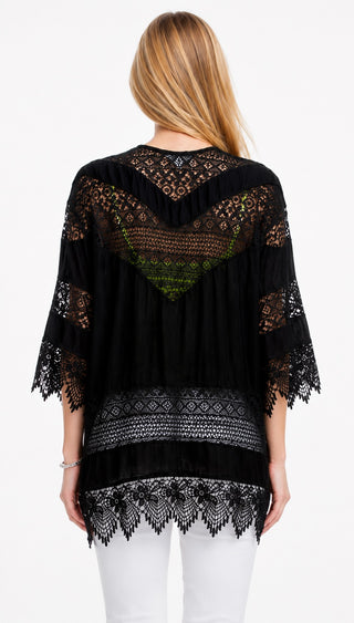 Black Kimonos 