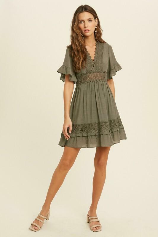 Short Boho Dresses with Sleeves